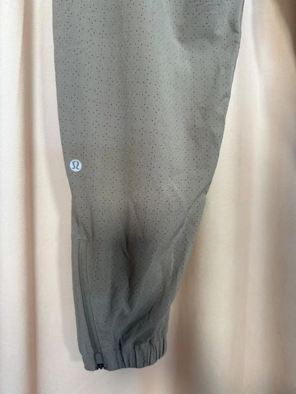 Lululemon Adapted State Perforated High-Rise Jogger Womens 8 Tan Party LW5HADS